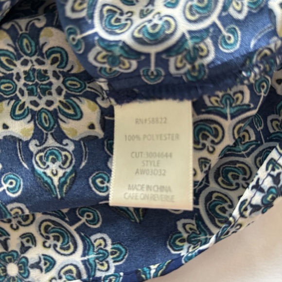 Womens Boho Hippie Artsy Blue Medallion Print V-Neck Tie Front Blouse Top  2X - Picture 9 of 11